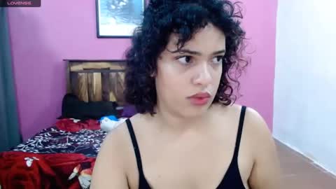 Snapshot of belle_katty000 chatting on 10.20.25 SOFIA online show from 10.20.25