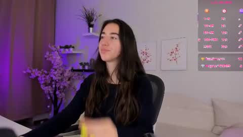 Snapshot of belle_via chatting on 06.19.26 Bella online show from 06.19.26