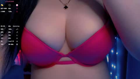 Hello I am kind friendly and cute girl online show from 05.05.26