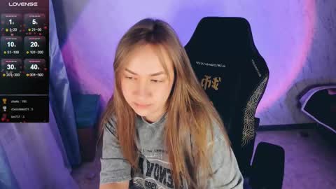 Your Annabelle Wolf  online show from 02.15.25