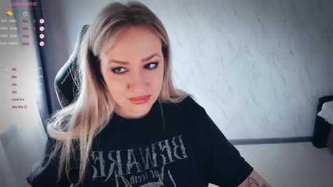 Your Annabelle Wolf  online show from 05.04.26
