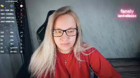 Your Annabelle Wolf  online show from 06.23.26
