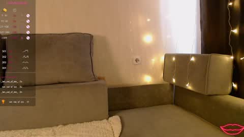 Snapshot of bellla_haddid chatting on 06.02.26 Bella online show from 06.02.26