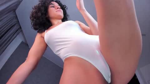 A girl from your  dreams online show from 12.01.25