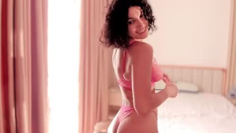 Snapshot of bemby_pam chatting on 07.25.26 A girl from your dreams online show from 07.25.26