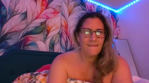 Snapshot of bendybecky69 chatting on 12.09.24 Becky online show from 12.09.24