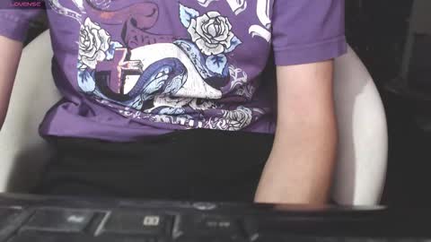 benijamin online show from 11.30.25