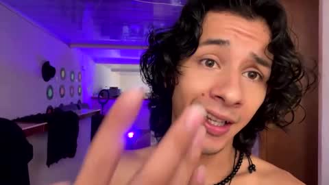 benjamin_fiore online show from 01.27.25