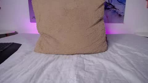 Snapshot of benjamin_gray chatting on 11.10.25 jeison online show from 11.10.25