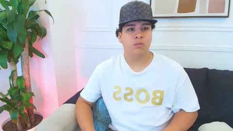 bennett_alejoo online show from 11.08.25