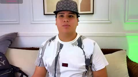 Snapshot of bennett_alejoo chatting on 05.13.26 bennett_alejoo online show from 05.13.26