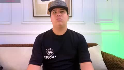 Snapshot of bennett_alejoo chatting on 05.17.26 bennett_alejoo online show from 05.17.26
