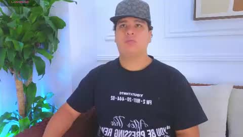 Snapshot of bennett_alejoo chatting on 07.21.26 bennett_alejoo online show from 07.21.26