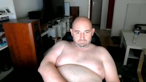 Snapshot of bennn54 chatting on 06.18.26 Ben online show from 06.18.26