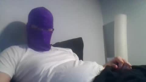 Snapshot of bennybueno chatting on 04.11.26 bennybueno online show from 04.11.26