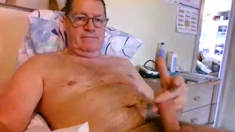 bennybutterfly007 online show from 03.12.26