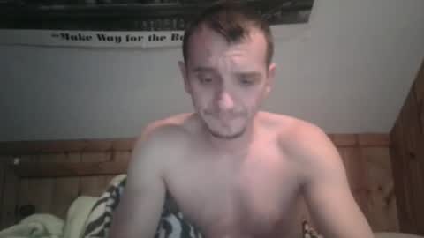 Snapshot of bennymn chatting on 11.23.25 benny and innocentvixon online show from 11.23.25