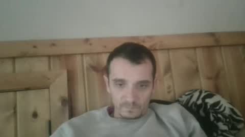 Snapshot of bennymn chatting on 12.13.25 benny and innocentvixon online show from 12.13.25