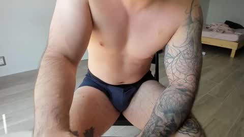 Snapshot of benthebodybuilder chatting on 03.21.26 Ben Braxton online show from 03.21.26