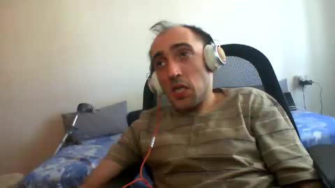 bentish online show from 11.22.25