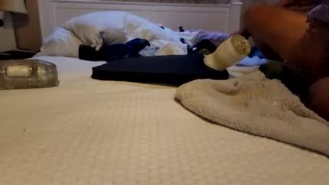 Snapshot of bentpilot chatting on 12.19.25 bentpilot online show from 12.19.25