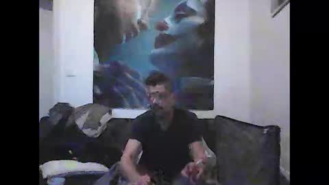 Snapshot of benzs chatting on 12.15.24 mobi online show from 12.15.24