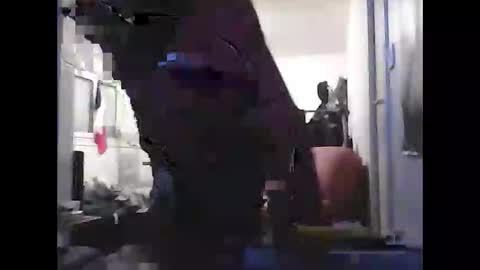 Snapshot of benzs chatting on 09.17.25 mobi online show from 09.17.25