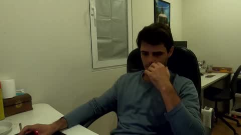 Snapshot of berltex chatting on 11.14.25 Berltex online show from 11.14.25