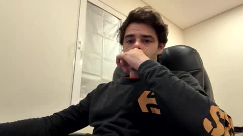 Snapshot of berltex chatting on 01.18.26 Berltex online show from 01.18.26