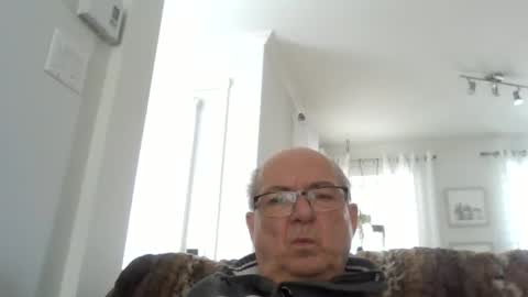 bernard1102 online show from 02.25.26