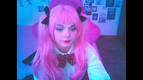 BerrieKitten online show from 04.29.26