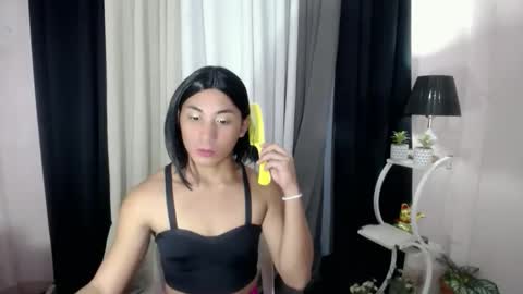 berry_shantal online show from 02.22.26