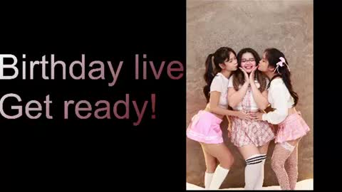 Snapshot of berrybliiss chatting on 07.19.26 SnowClairee online show from 07.19.26
