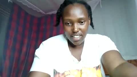 berrythighs online show from 03.14.26