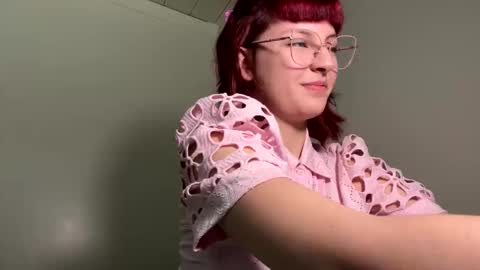 Snapshot of berserker_avi chatting on 11.07.25 berserker_avi online show from 11.07.25