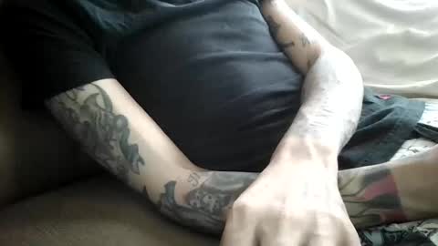 Snapshot of bertdollaz757 chatting on 01.24.25 ToxicPipe757 online show from 01.24.25