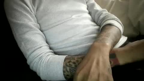 Snapshot of bertdollaz757 chatting on 02.05.25 ToxicPipe757 online show from 02.05.25