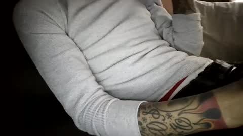 Snapshot of bertdollaz757 chatting on 02.08.25 ToxicPipe757 online show from 02.08.25