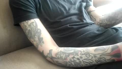 Snapshot of bertdollaz757 chatting on 02.09.25 ToxicPipe757 online show from 02.09.25