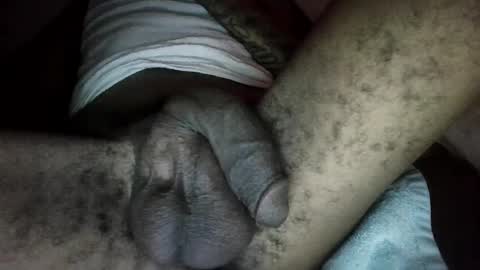 Snapshot of bertdollaz757 chatting on 02.15.25 ToxicPipe757 online show from 02.15.25