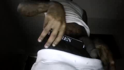 Snapshot of bertdollaz757 chatting on 10.28.25 ToxicPipe757 online show from 10.28.25