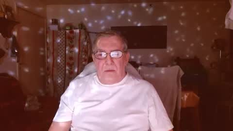 Snapshot of best127 chatting on 02.09.25 jean online show from 02.09.25