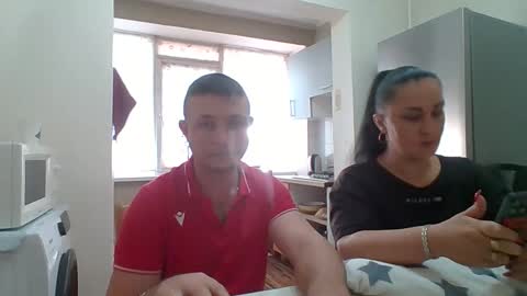 Snapshot of best_ass2000 chatting on 11.19.25 best_ass2000 online show from 11.19.25