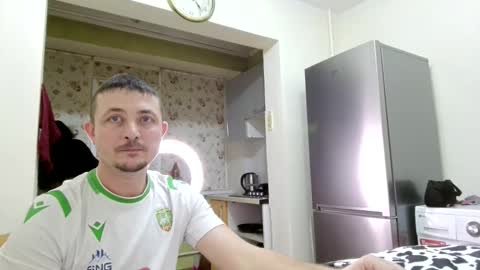 Snapshot of best_ass2000 chatting on 11.28.25 best_ass2000 online show from 11.28.25