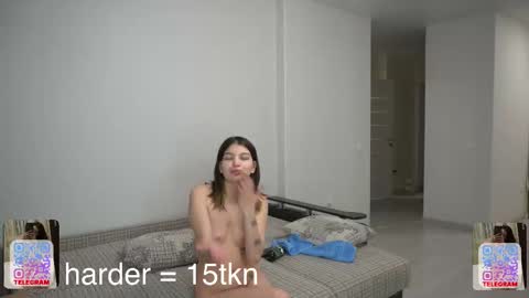 Snapshot of best_fucks chatting on 01.06.26 AndrewEva online show from 01.06.26