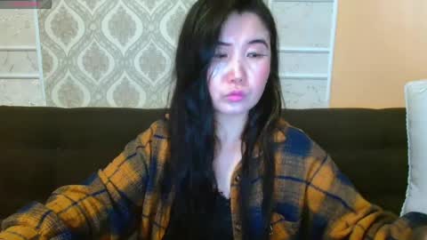 Snapshot of bet_lu chatting on 12.16.24 Bet Lu online show from 12.16.24