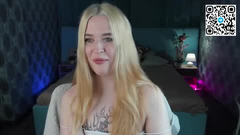 Snapshot of betany_foks chatting on 05.27.26 Betany online show from 05.27.26
