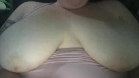 Snapshot of bethw3348 chatting on 09.14.25 bethw3348 online show from 09.14.25