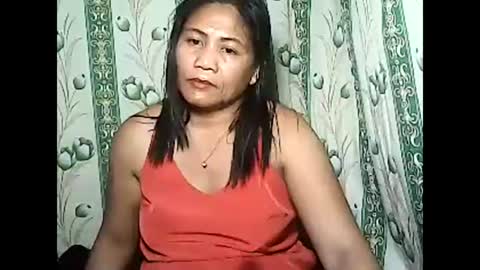 Snapshot of betty_83 chatting on 12.23.24 betty_83 online show from 12.23.24