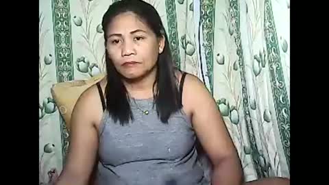 Snapshot of betty_83 chatting on 12.24.24 betty_83 online show from 12.24.24
